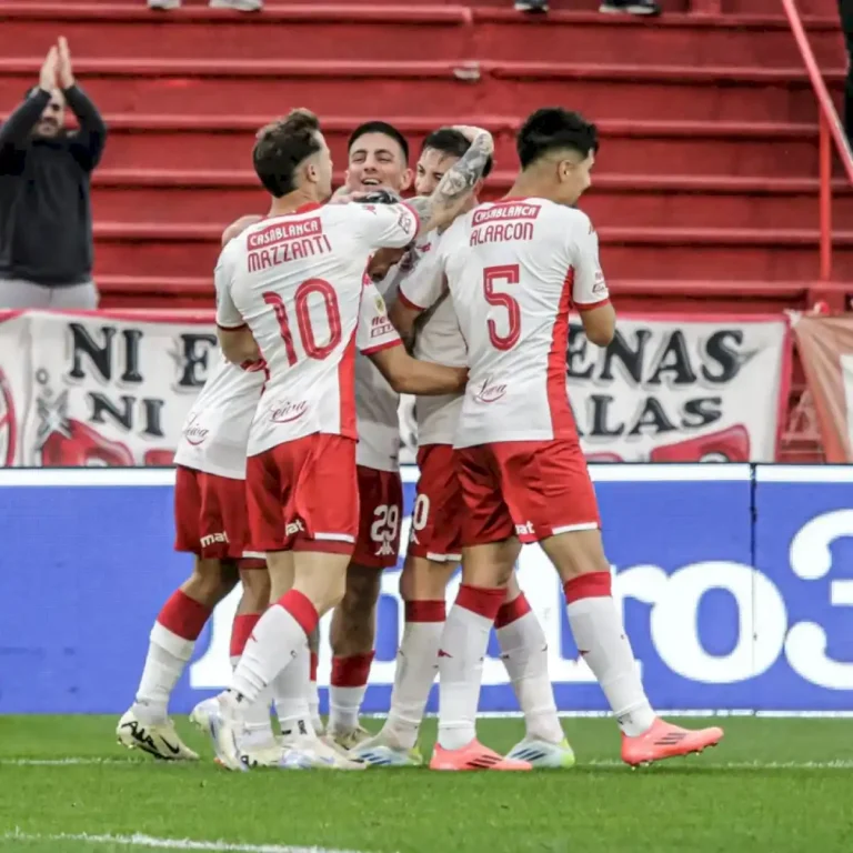 huracan-le-gano-a-lanus-y-sigue-firme-en-los-primeros-puesto-de-la-liga-profesional