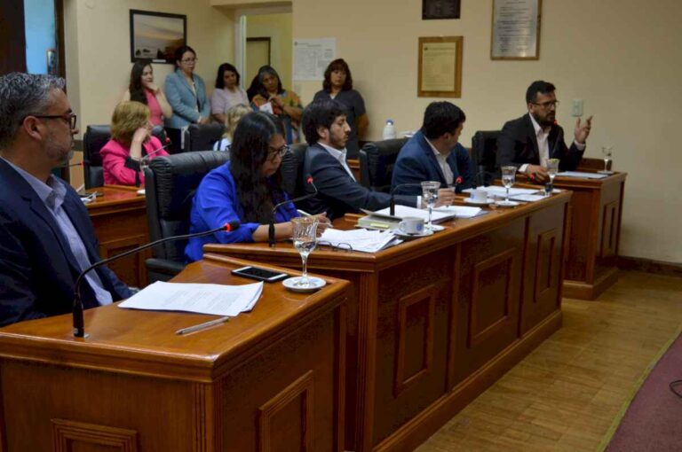 harris-y-trump-se-concentran-en-los-indecisos-y-latinos-en-el-tramo-final-de-la-campana