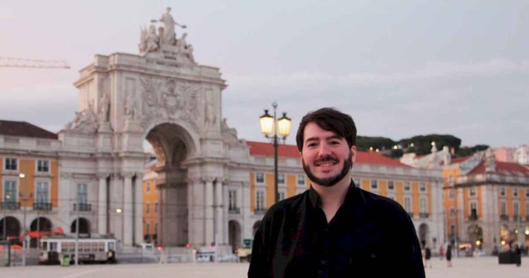 un-escenografo-argentino-fue-seleccionado-en-la-cuadrienal-de-praga-por-su-trabajo-para-una-opera-basada-en-borges