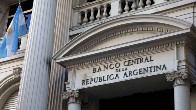 el-banco-central-publicara-una-nueva-tasa-de-interes-para-depositos-mayoristas-en-plazo-fijo