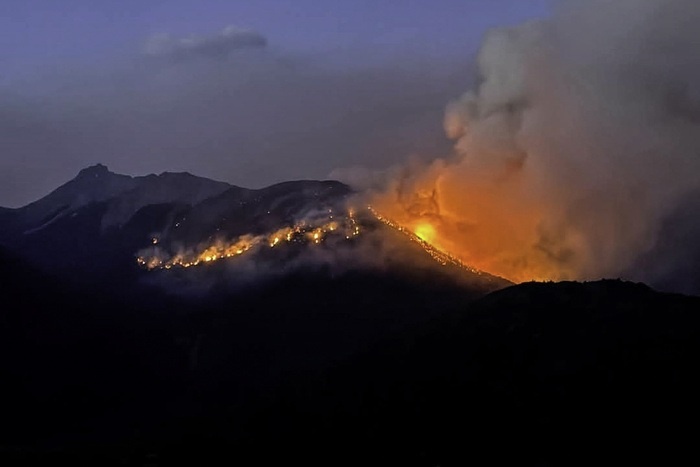 423808-los-focos-de-incendio-en-el-bolson-se-descontrolaron-en-las-ultimas-horas