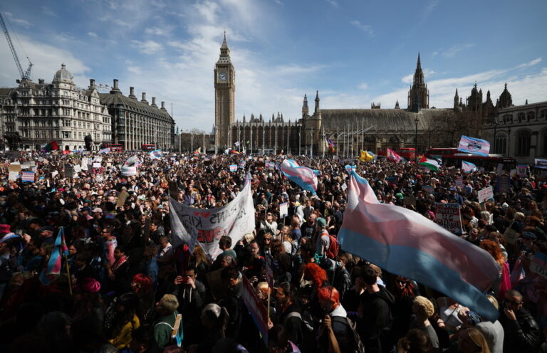 El miedo de una activista transgénero tras la decisión de la Corte Suprema británica