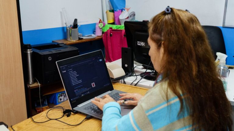 Empezaron los cursos de los Centros Tecnológicos Comunitarios