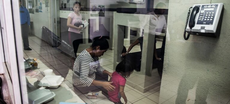 Estados Unidos ya deportó  a más de 140.000 personas