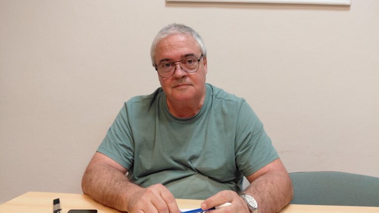 Sergio Saba cuestionó el modelo educativo provincial: Torres y Milei son lo mismo