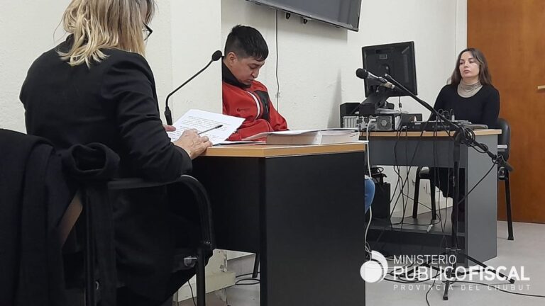 Álvarez seguirá detenido por el homicidio de su hermano