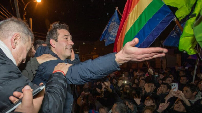 Luque se declaró ganador de la interna peronista