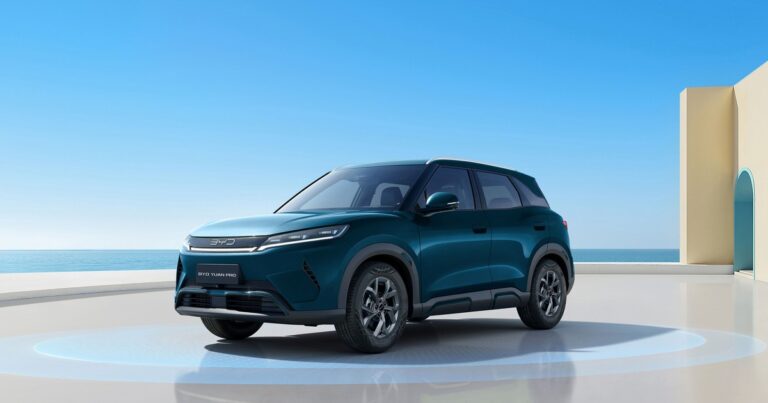 Llegó al país la automotriz china que vende más autos que Tesla: qué modelos venderá y desde cuándo