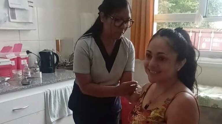 Hasta el 31 sigue la vacunación contra el Virus Sincicial Respiratorio