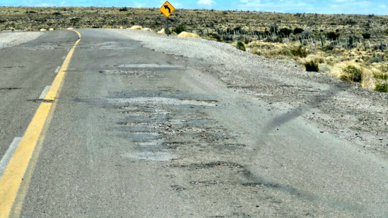 Chubut financiará repavimentación de la Ruta 40 entre Facundo y Los Tamariscos