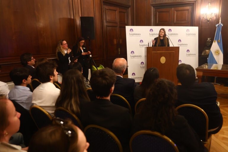 Jóvenes por un futuro más vivible