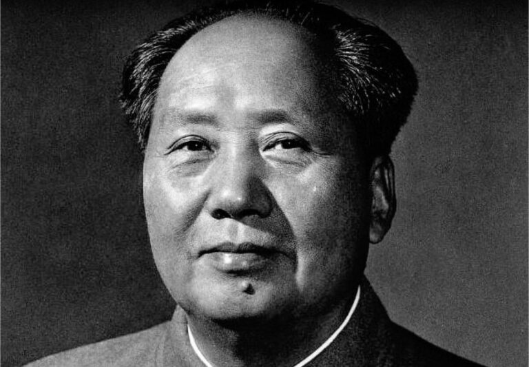 ChatPTS responde: una semblanza crítica de Mao Tse Tung en otro aniversario de su muerte