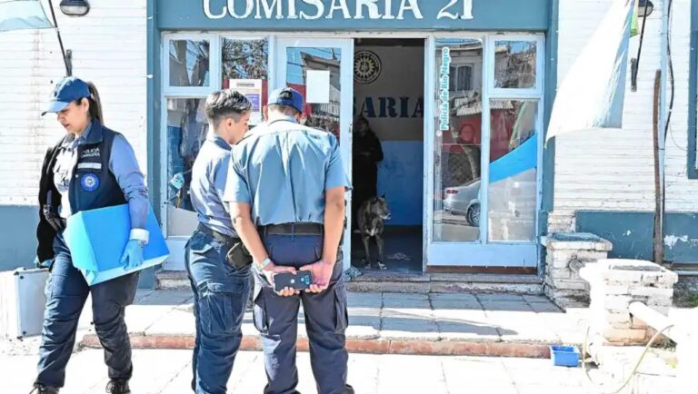 Insólito: el policía que salvó a una mujer en un incendio fue condenado por falsedad ideológica