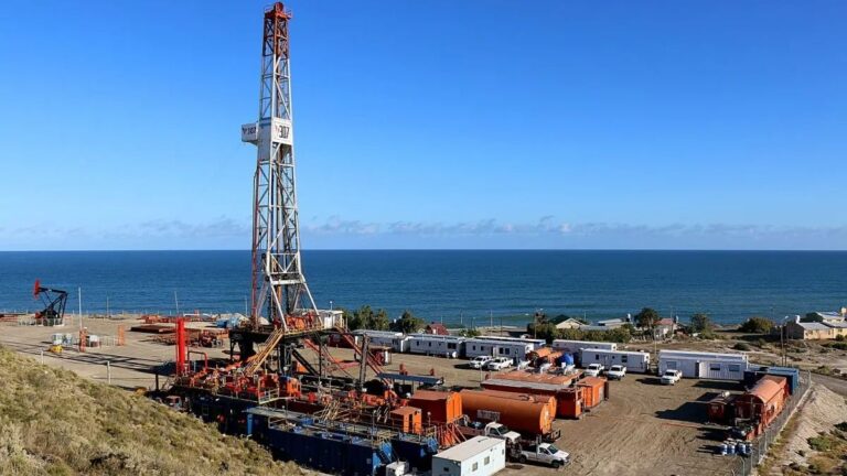 Se debate el futuro de las cuencas convencionales