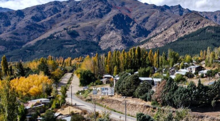 El jardín de la Patagonia: el pueblo que gana protagonismo y se proyecta como destino turístico clave