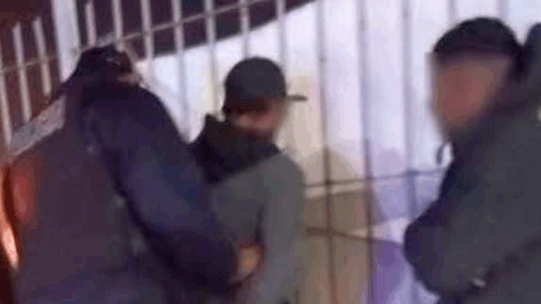 Se delató solo al cambiar de rumbo